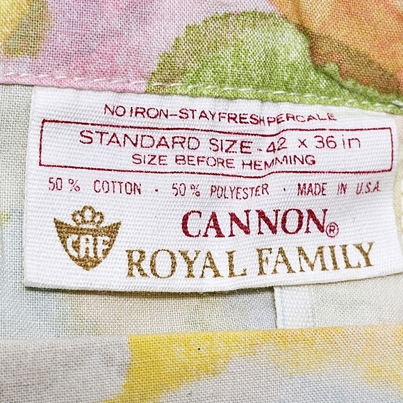Vintage 70's Cannon Pair of Standard Pastel Floral Pillowcases - Picture 2 of 2